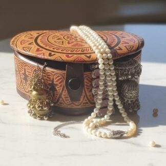 leather jewelry box