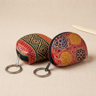 Hand embossed genuine leather keyring with coin purse